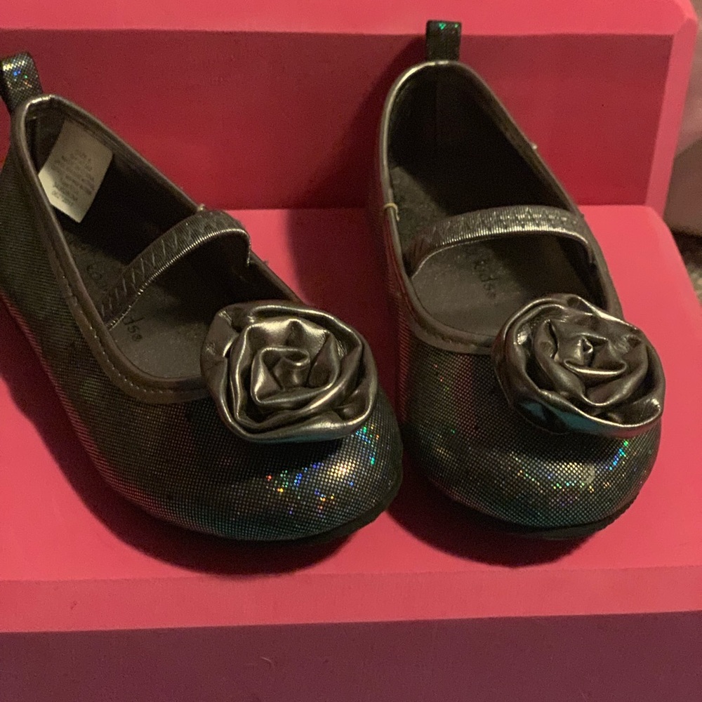 Children’s size 6 flats
